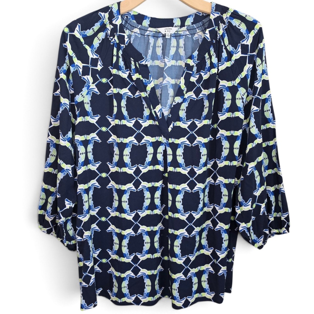 Crown & Ivy Top Womens XL Navy Blue Peasant Blouse V Neck Bird Print 3/4 Sleeve